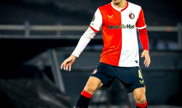 爱游戏中国官网-渡边刚：既然日本队志在世界杯夺冠，就必须跨越英格兰这样的强敌