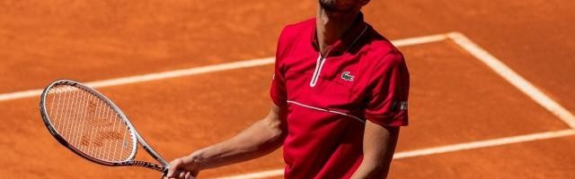 AYX GAMES-红土蜜月期仅持续1天 梅德维德夫又被“打回原形”？