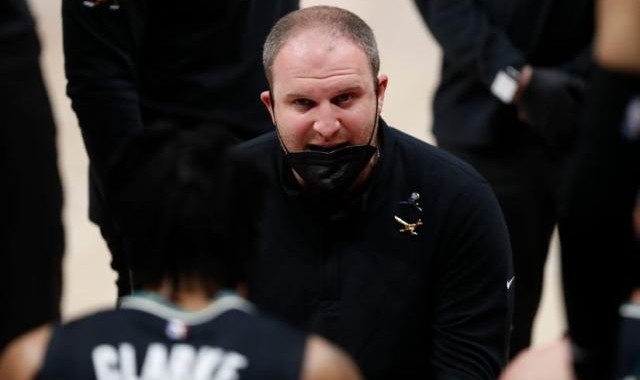 爱游戏娱乐-7战5负被勇士反超！灰熊对手不强却被疲劳拖垮