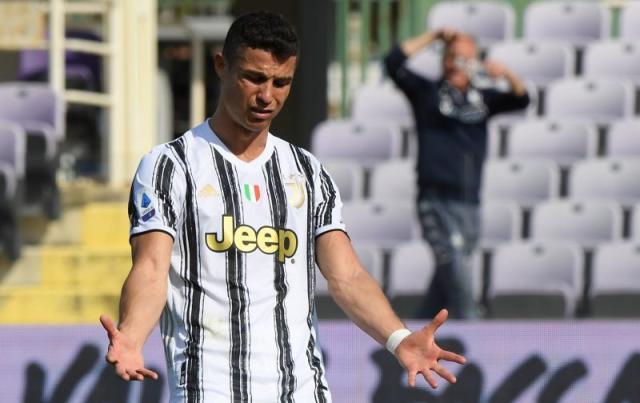 1619751245955031585.jpg cristiano-ronaldo-complain-800x504.jpg